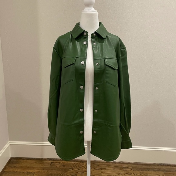 Anthropologie Aves Les Filles faux leather oversized shirt jacket in dark green - Picture 7 of 12